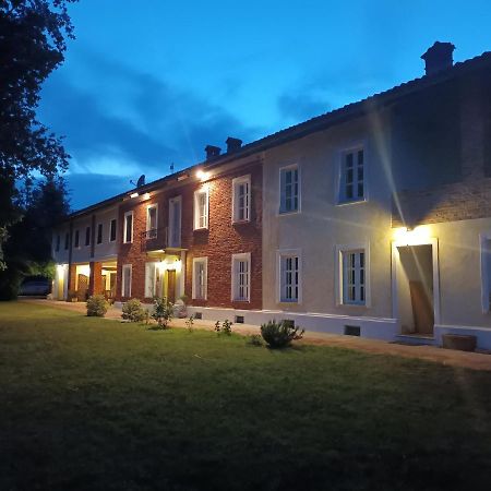 Guest House La Carolina Tigliole Exterior photo
