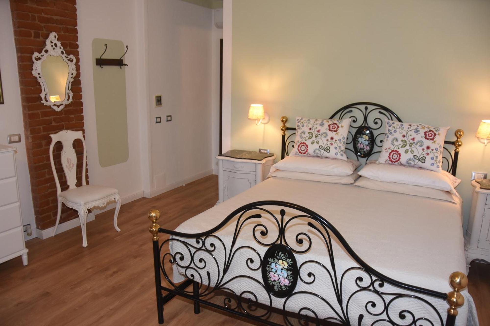 Guest House La Carolina Tigliole Exterior photo