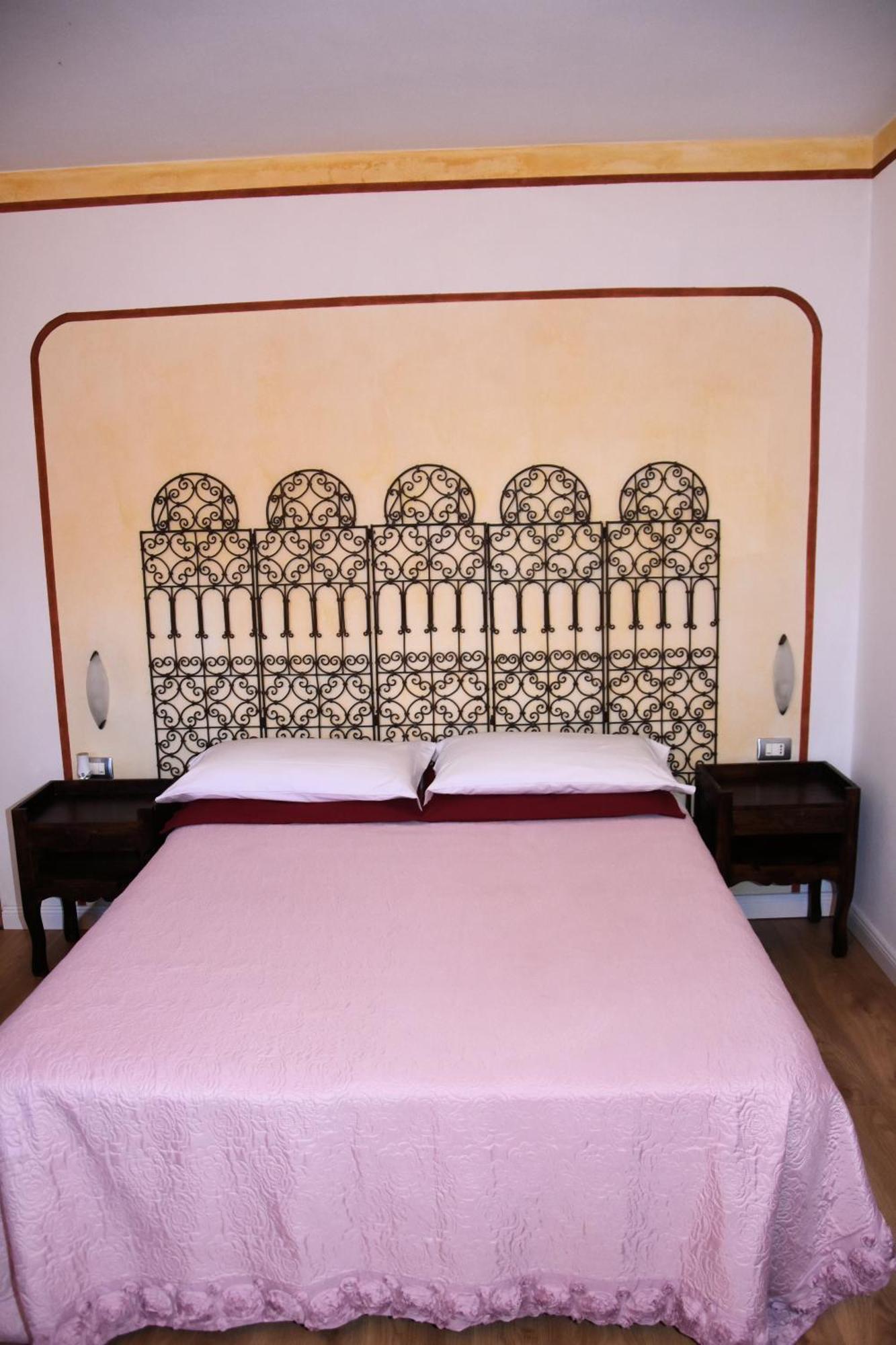Guest House La Carolina Tigliole Exterior photo